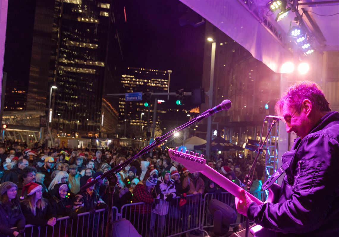 A NIGHT TO CELEBRATE: Light Up Night launches the holiday season with music, food and fireworks