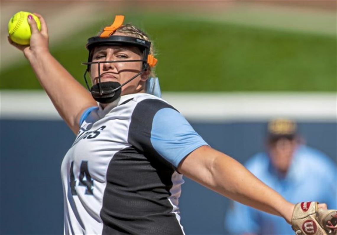 A woman MLB umpire? Yes, and she's a former softball standout from NJ