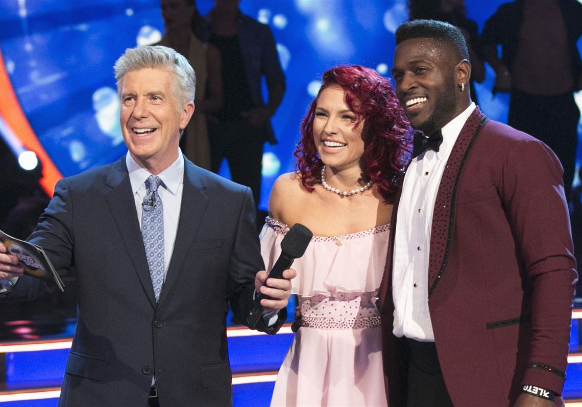 Steelers' Brown trots out son for 'DWTS' foxtrot