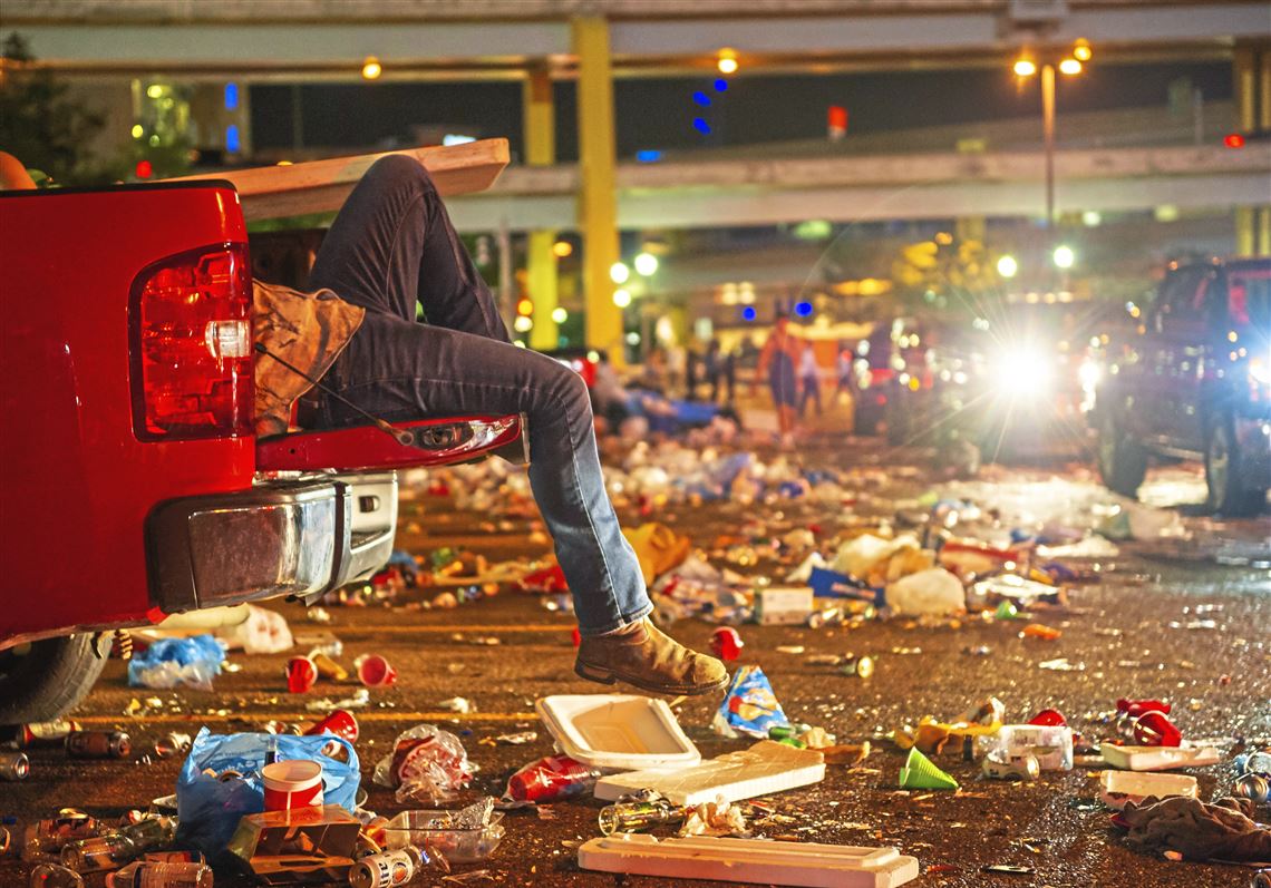 City S Crackdown At Chesney Concert Mostly Affects Parking Lots Pittsburgh Post Gazette