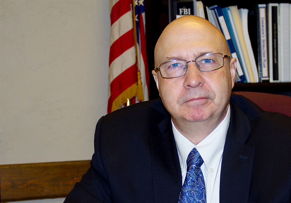 Bethel Park seeks new manager; adds to police chief's duties