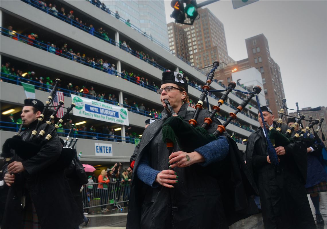 St. Patrick’s Day parade turns Downtown into a green scene Pittsburgh