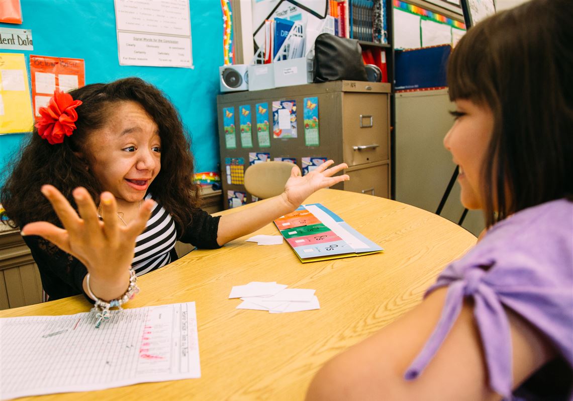 Pittsburgh teen with brittle bone disease honored for inspiring others