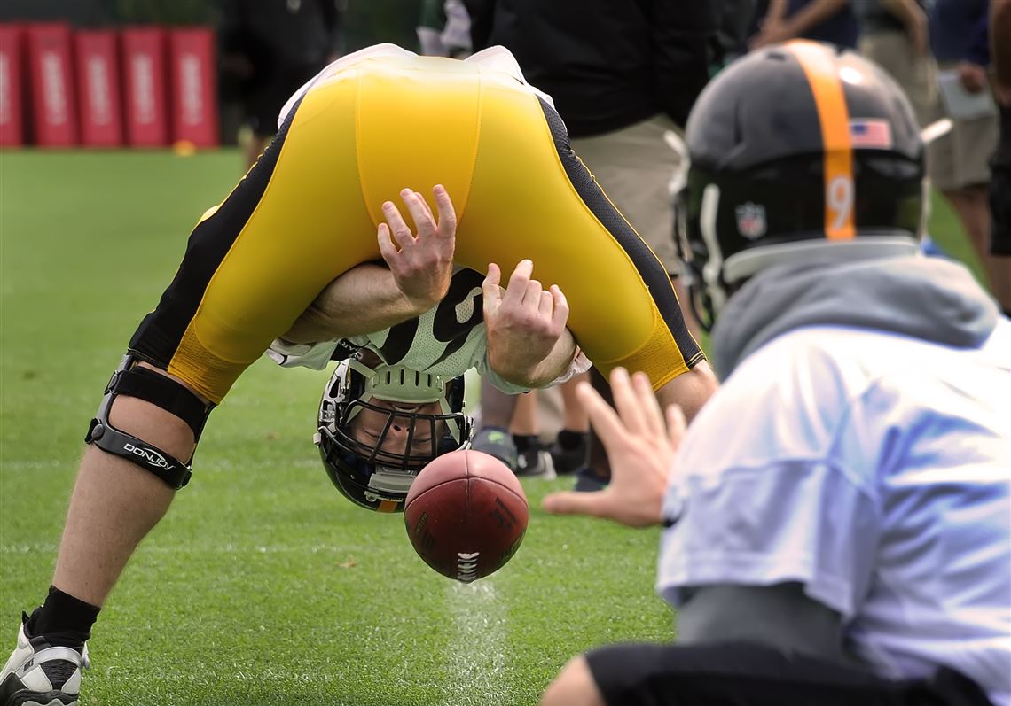 Pittsburgh Steelers GM explains drafting long snapper Colin Holba