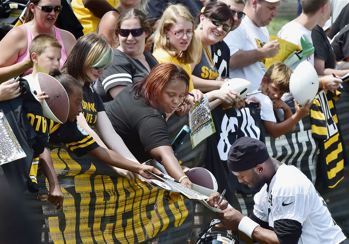 Damar Hamlin soaks in return to Pittsburgh — and Steelers, fans return the  love