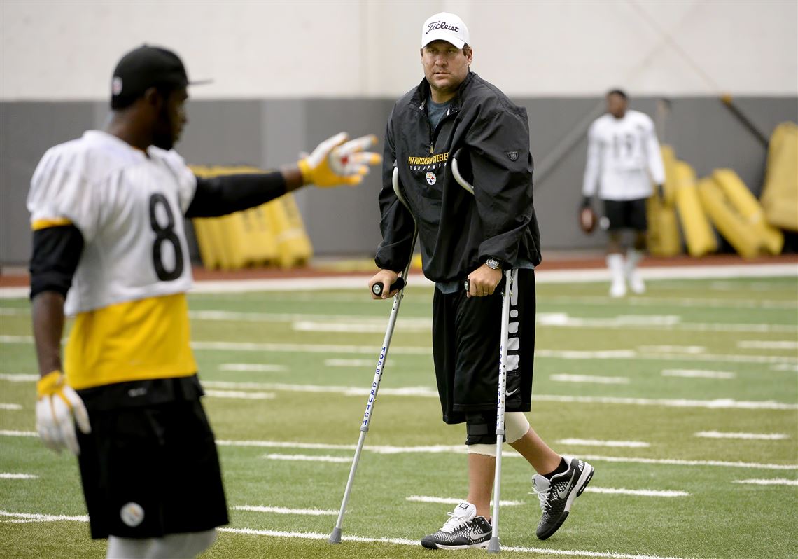 Pittsburgh Steelers quarterback Ben Roethlisberger (7) is taken away on a  cart after being injured in