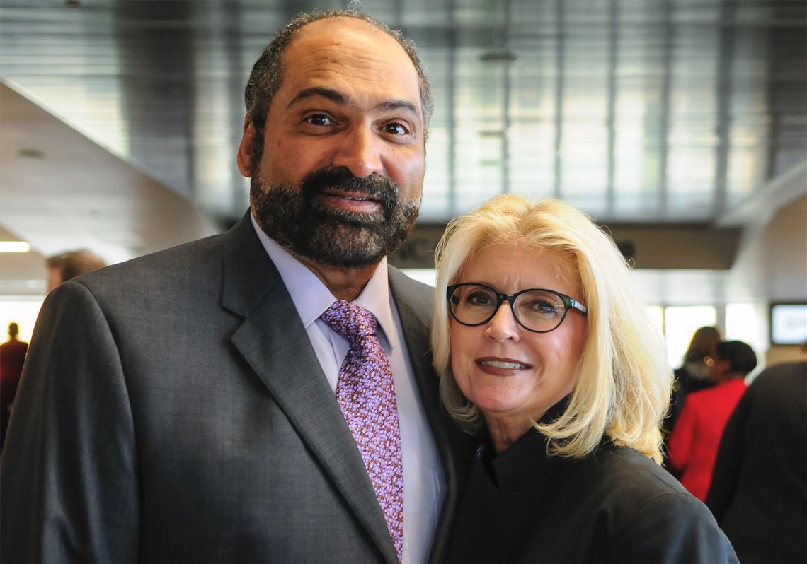 Editorial: Franco Harris: A Pittsburgh legend on and off the gridiron |  Pittsburgh Post-Gazette