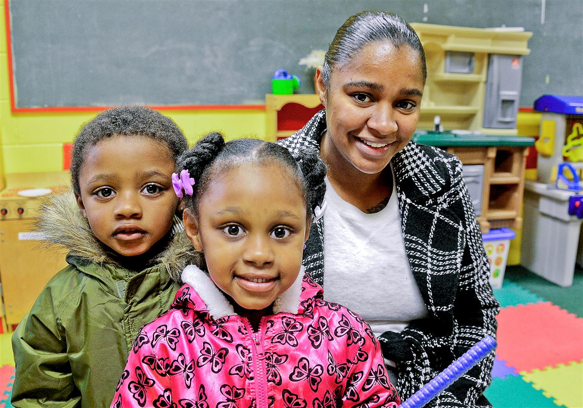 Goodfellows bringing gifts to kids in Northview Heights Pittsburgh