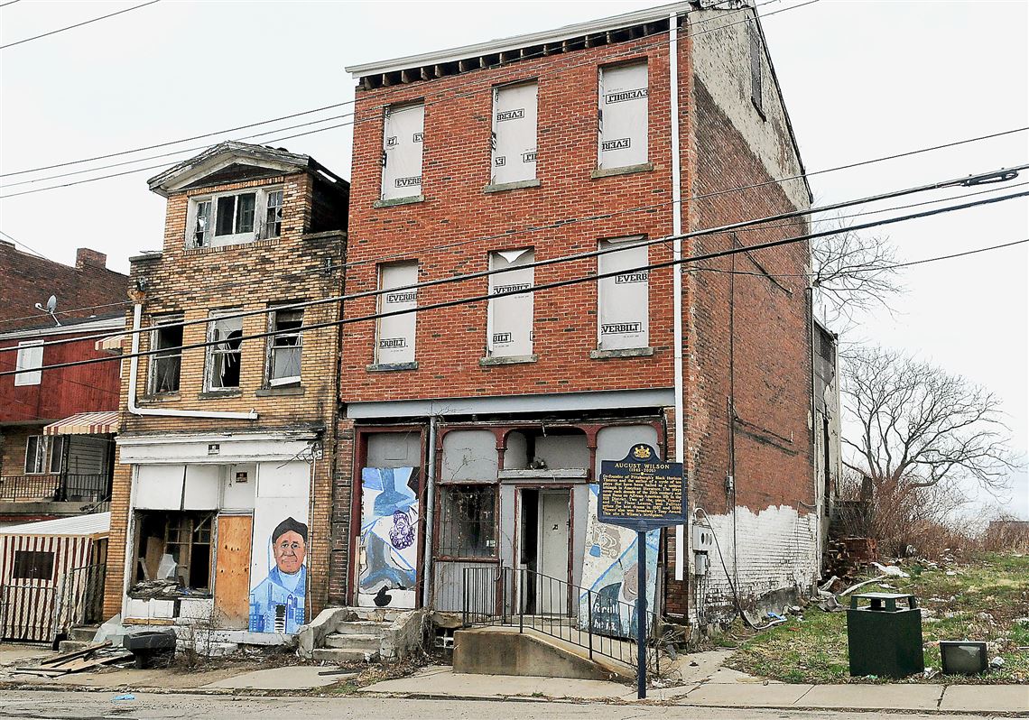 Striking Post-Gazette workers picketed in front of owners John Block's  house today