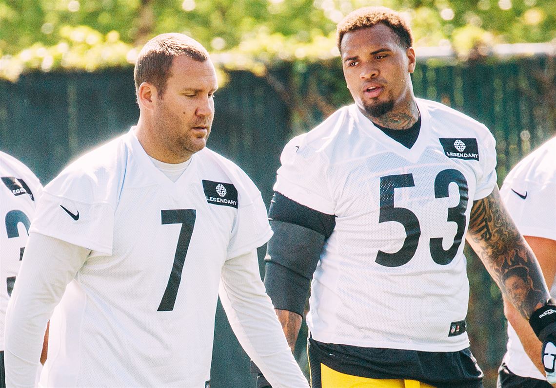 Steelers' T.J. Watt, Maurkice Pouncey square off against their brothers