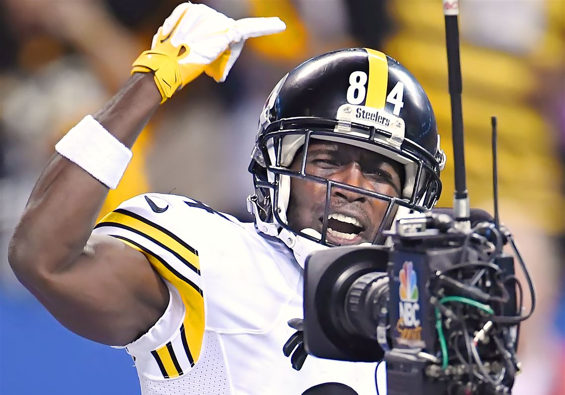 Steelers' Le'Veon Bell surprises offensive line with Christmas gifts