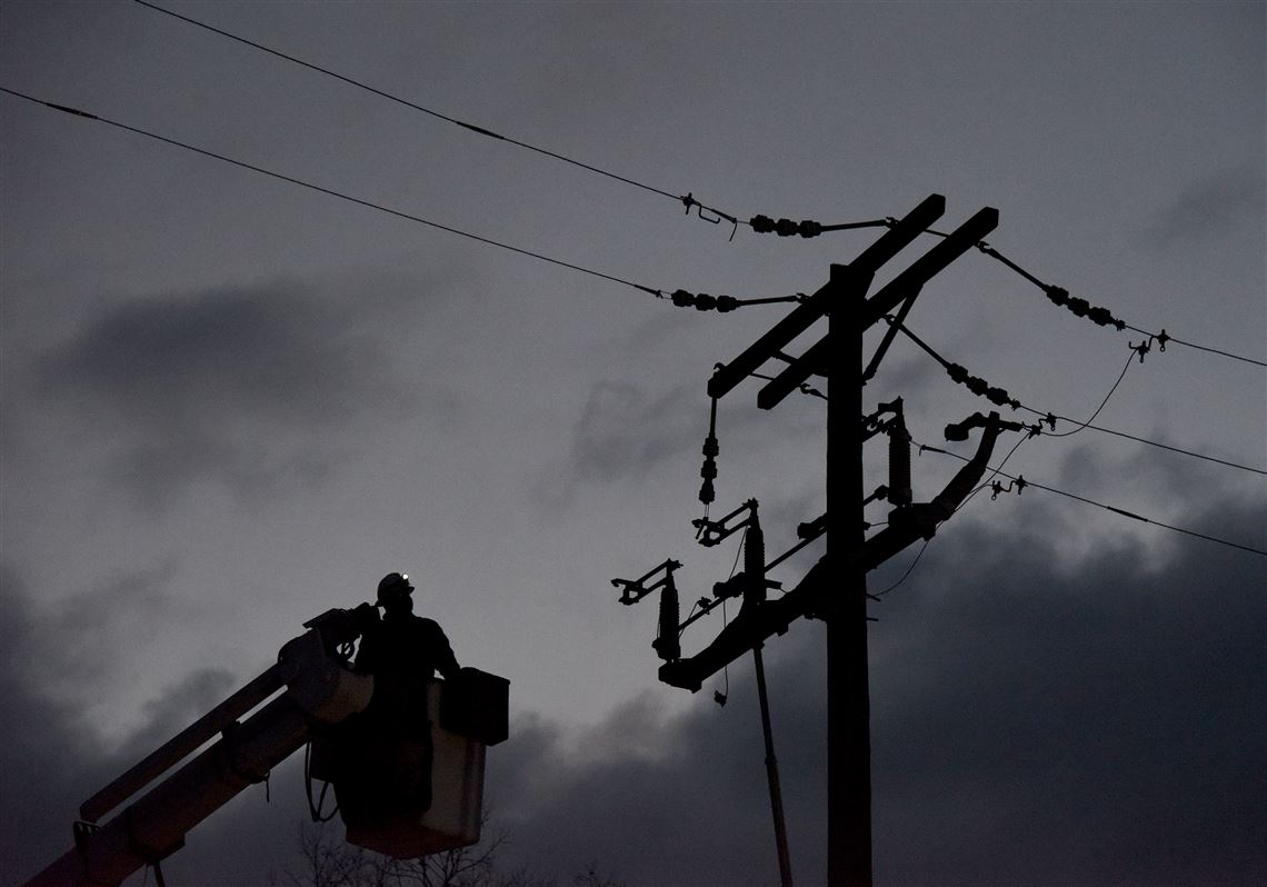 Winter weather causes widespead power outages