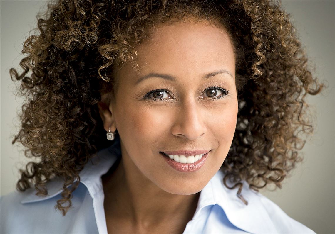 Female or Women Celebrity Hairstyles: Tamara Tunie