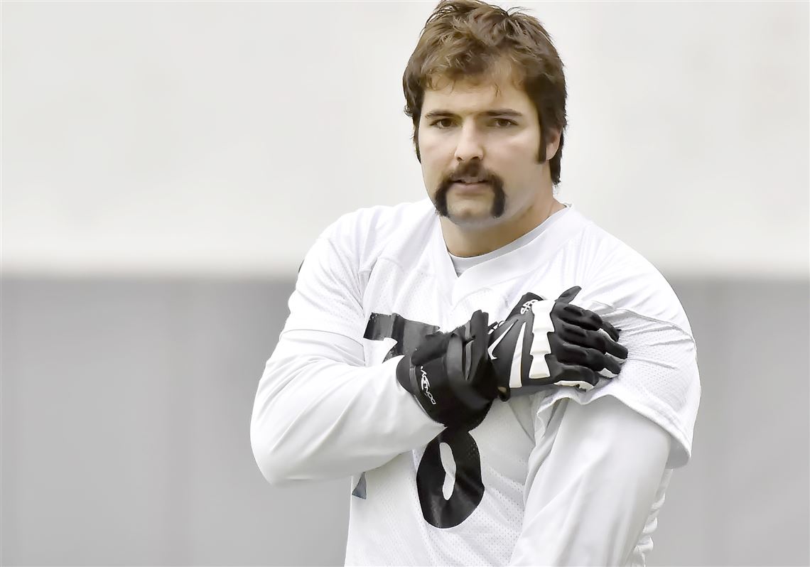 Has Steelers OT Alejandro Villanueva fixed his struggles in pass