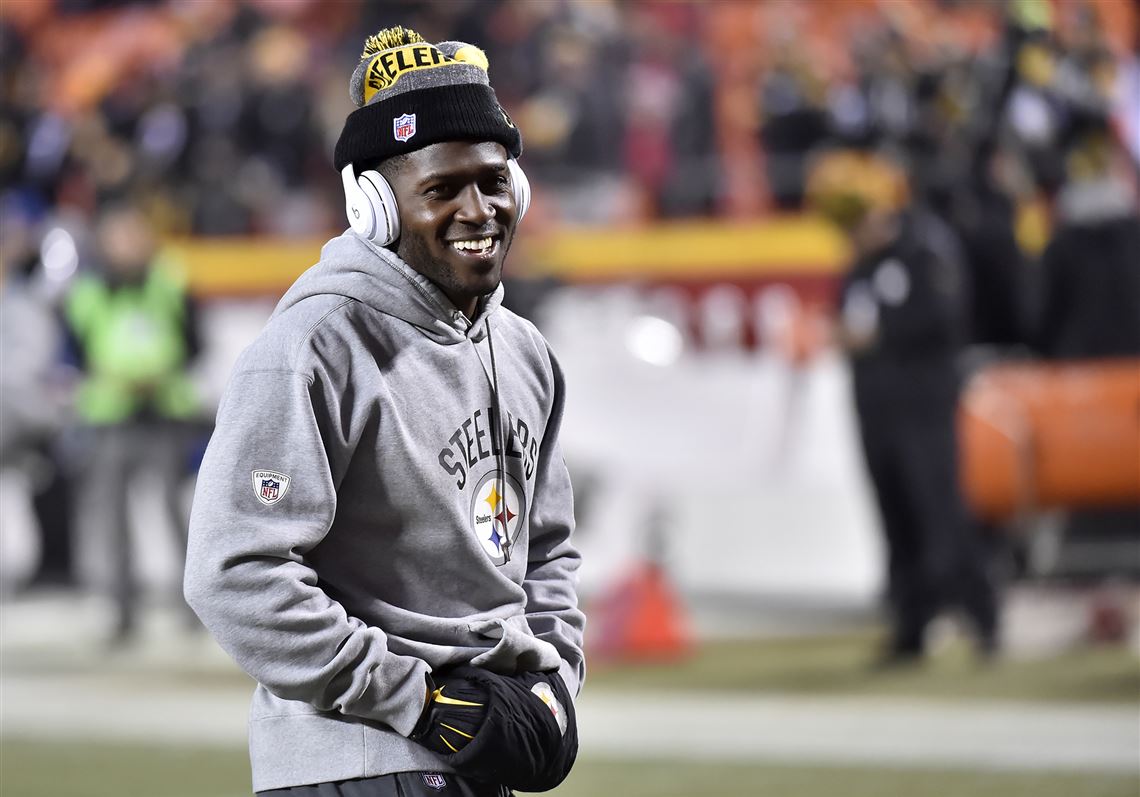 Antonio Brown still causing headaches for Steelers coach Mike