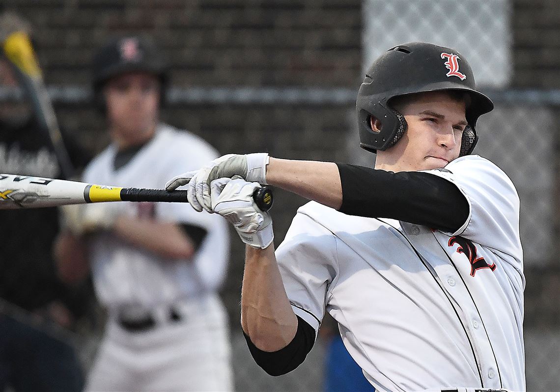 Former Blackhawk star Brendan McKay signs record deal with Tampa Bay Rays