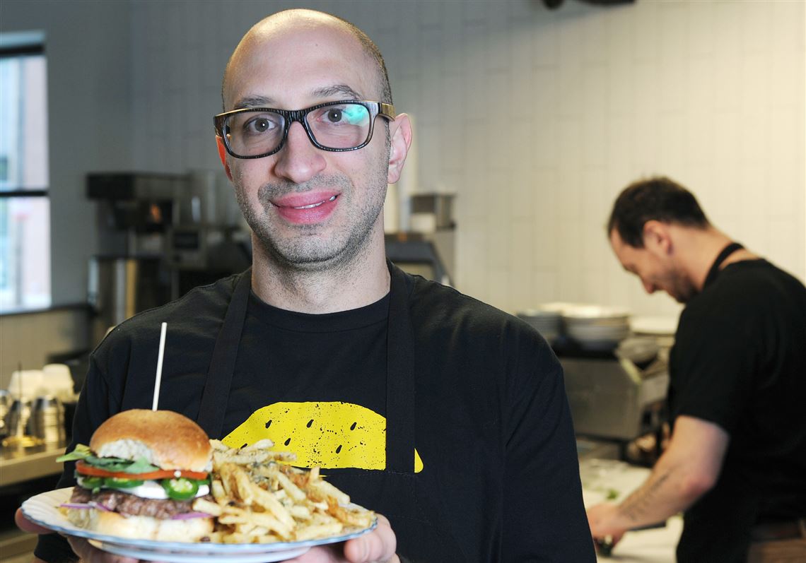 Restaurant news: Della Terra and ShuBrew to move, Baby Loves Tacos to open second spot, Pines Tavern says goodbye