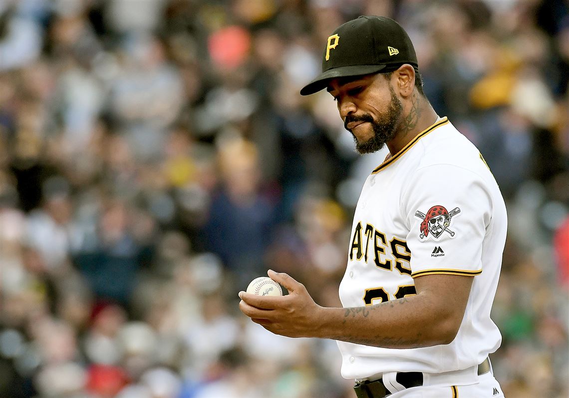 Pirates sign Felipe Rivero to 4-year deal