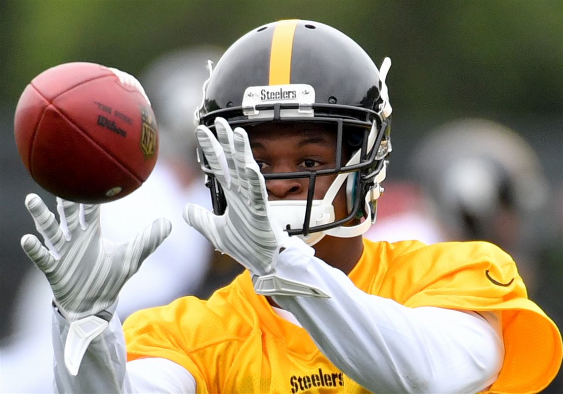 Little Mike Hilton making big plays at right time of his Steelers career