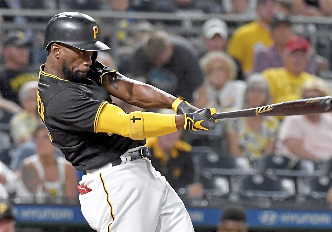 Stats Geek: There goes the best center fielder in Pirates history