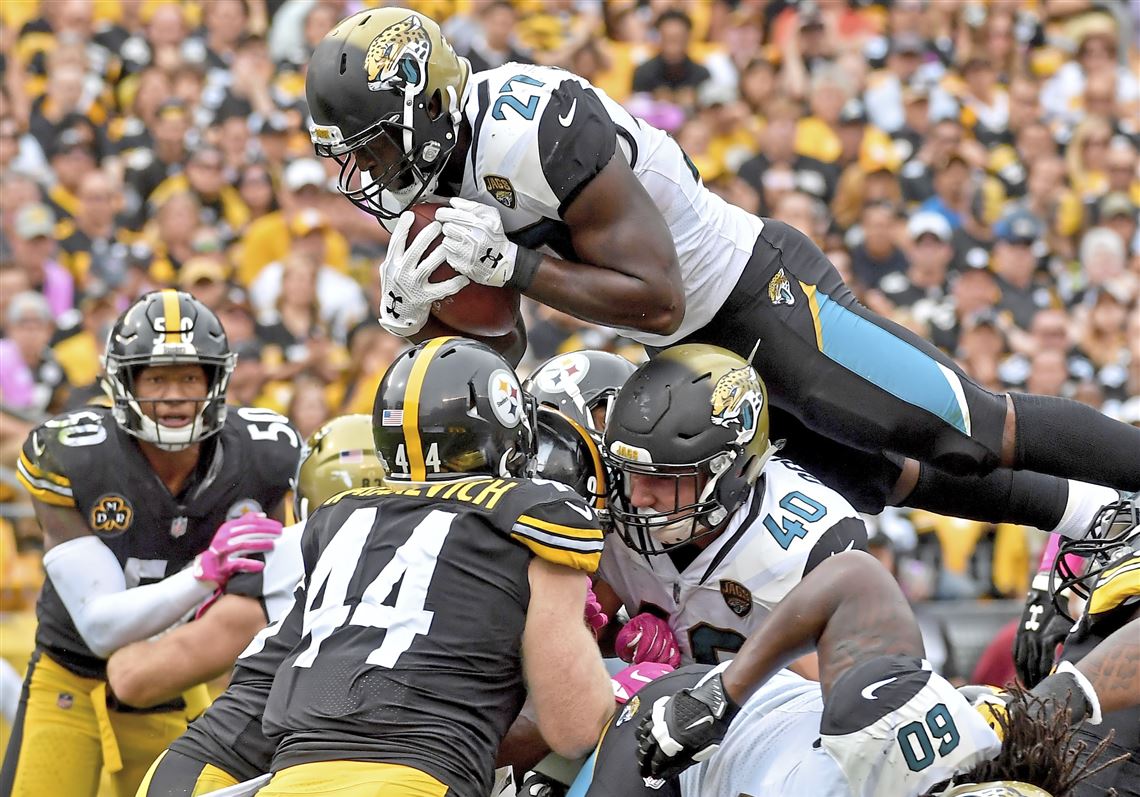 Maddox's four turnovers help Jags edge Steelers