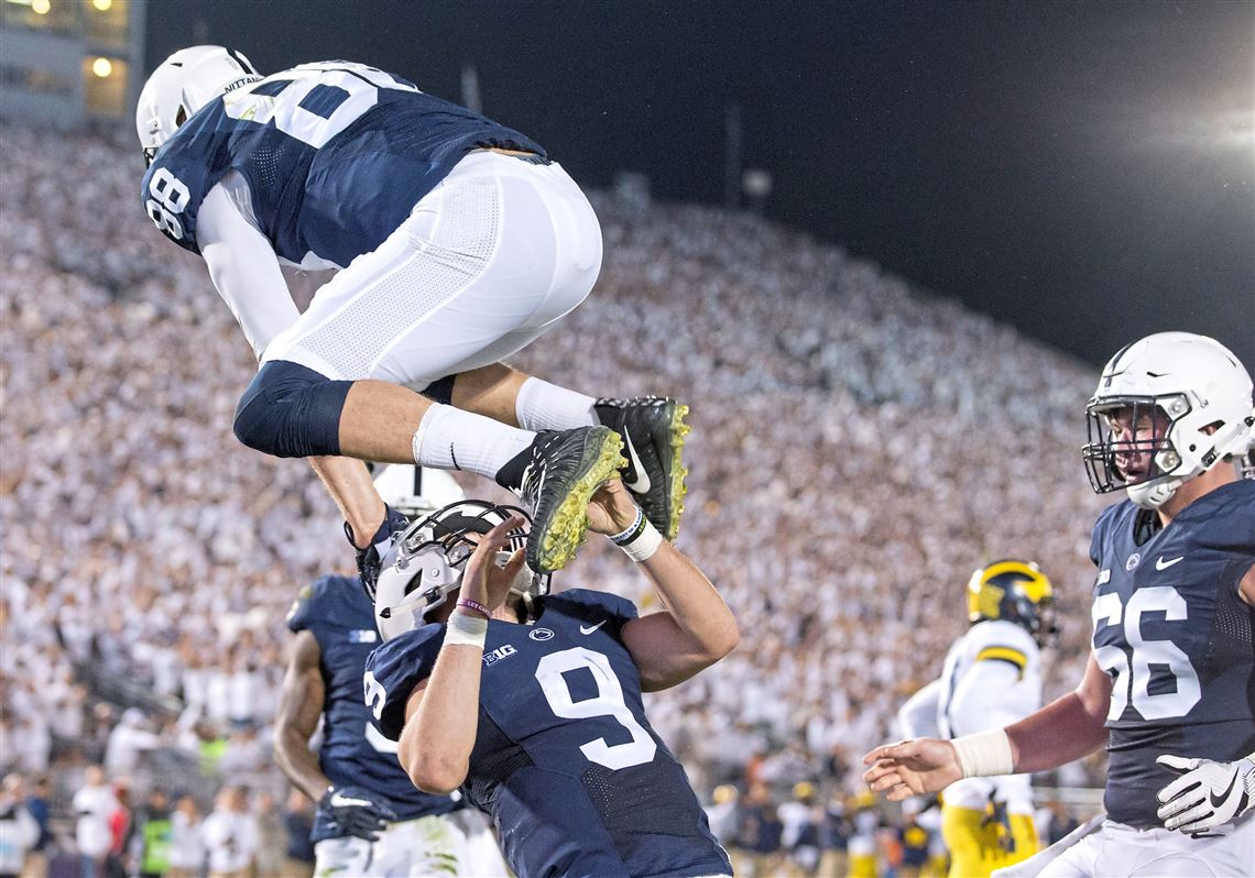 Watch Trace McSorley console injured Saquon Barkley on sideline - Big Ten  Network