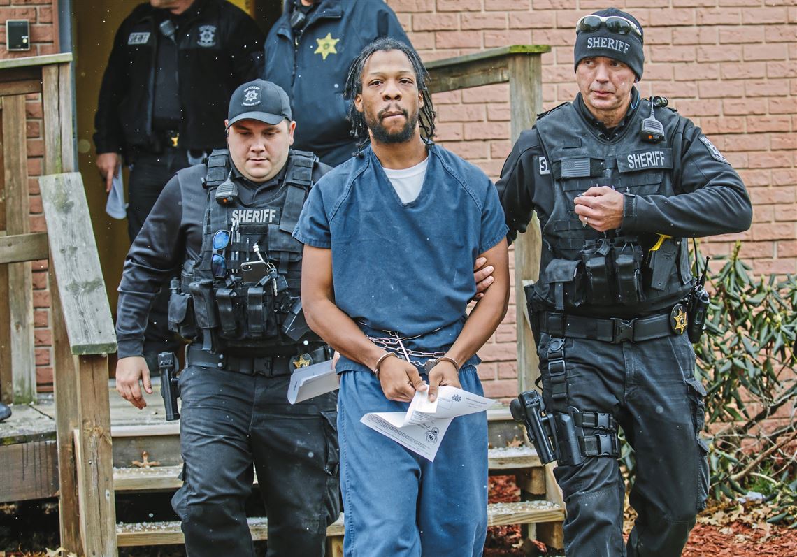 Driver of car linked to slaying of New Kensington cop testifies against