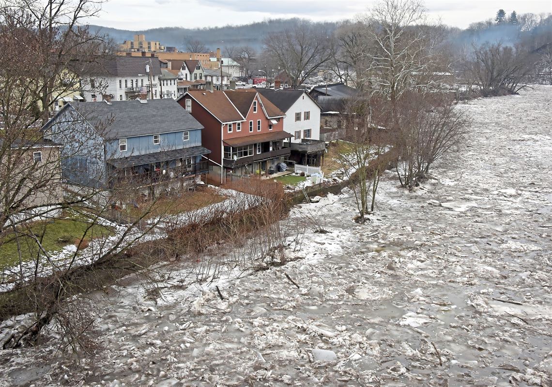 Emergency officials Warm weather hasn't caused new ice problems on the