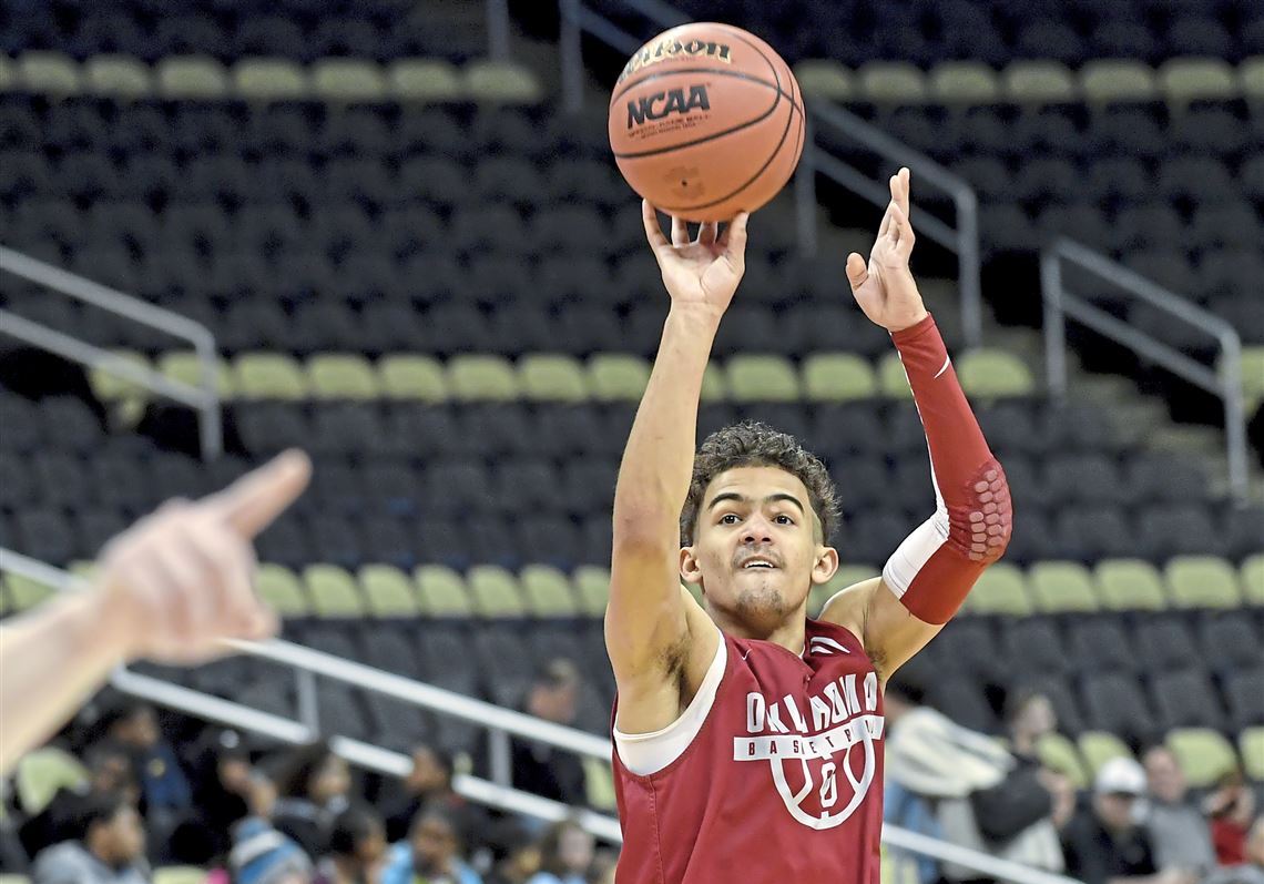 Trae Young Arguably College Basketball S Biggest Star Takes On Pittsburgh Pittsburgh Post Gazette