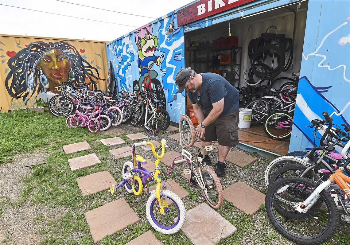 kids cycle repair shop