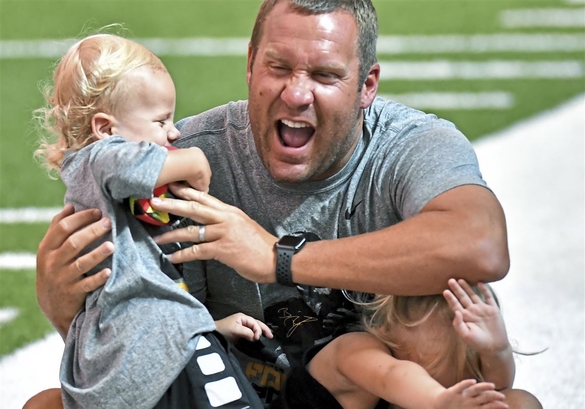 Ben Roethlisberger Says His Kids Won T Play Contact Football Before Fifth Grade Pittsburgh Post Gazette