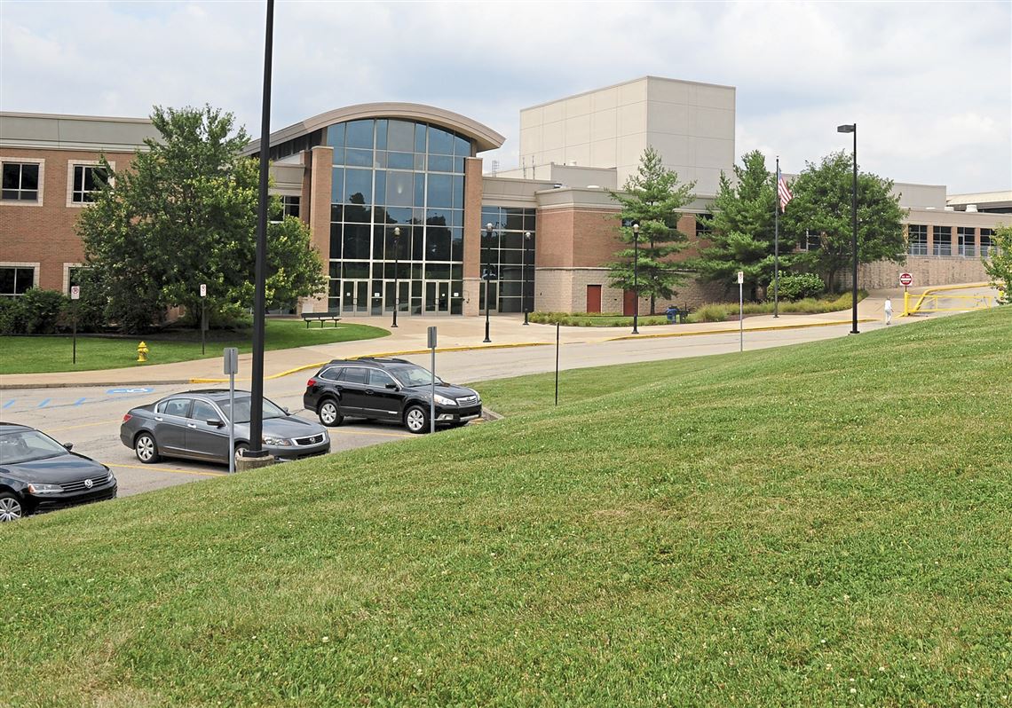 Upper St. Clair School District reaches agreement with support staff union Pittsburgh PostGazette