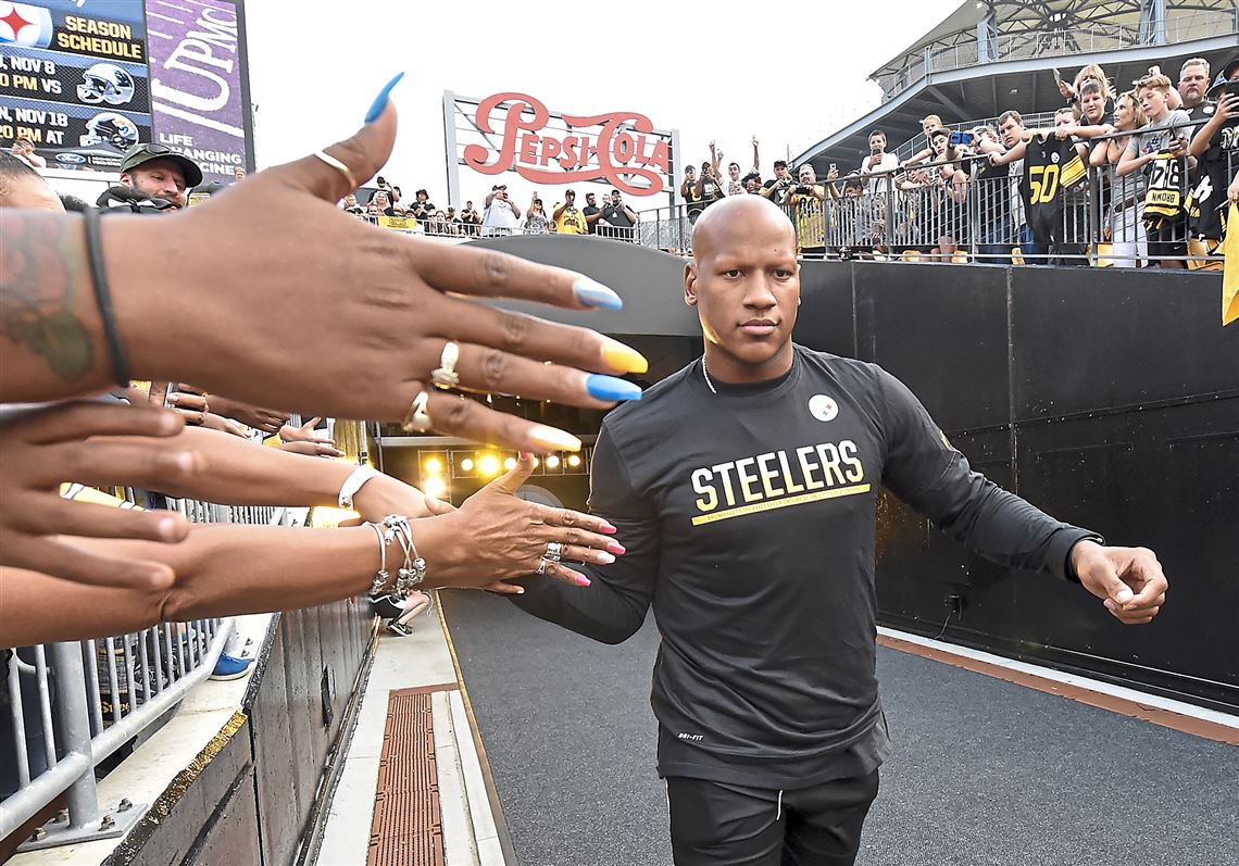 Ryan Shazier honors Steelers' legends with AFC Championship cleats