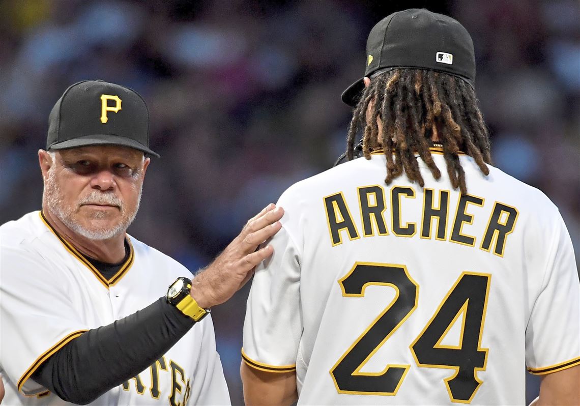 Jordy Mercer  Knee injury, Pirates, Pittsburgh pirates baseball
