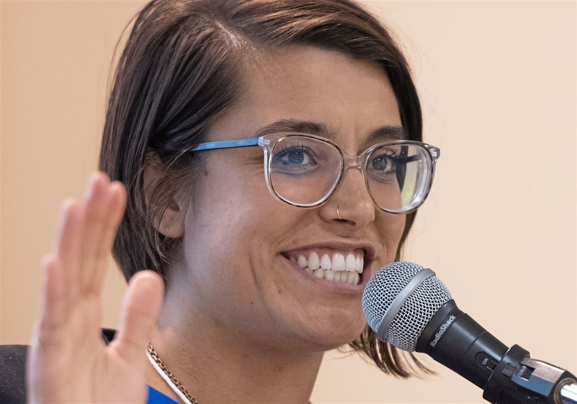 From across the Atlantic, gulf dividing Democrats appears to be huge