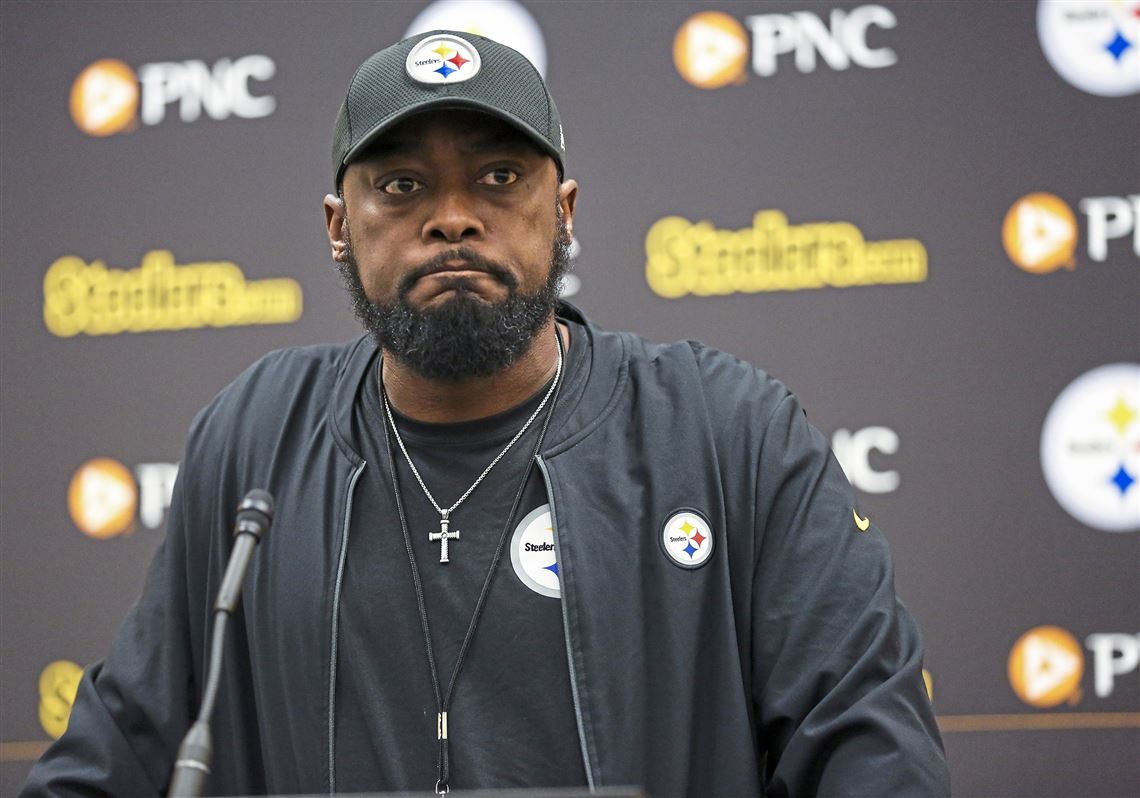 Antonio Brown shows the world what Mike Tomlin thinks of Patriots