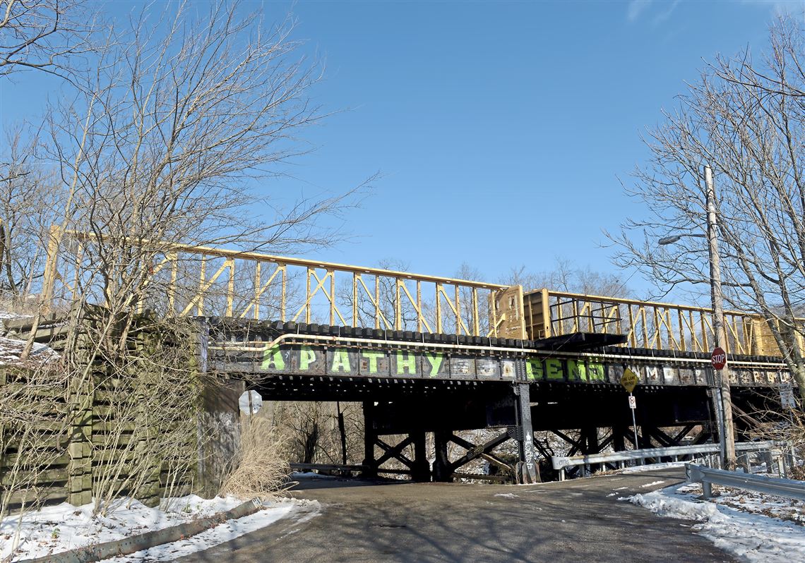 City to enforce 'clean construction' law on new bridge in Swisshelm Park's Duck Hollow