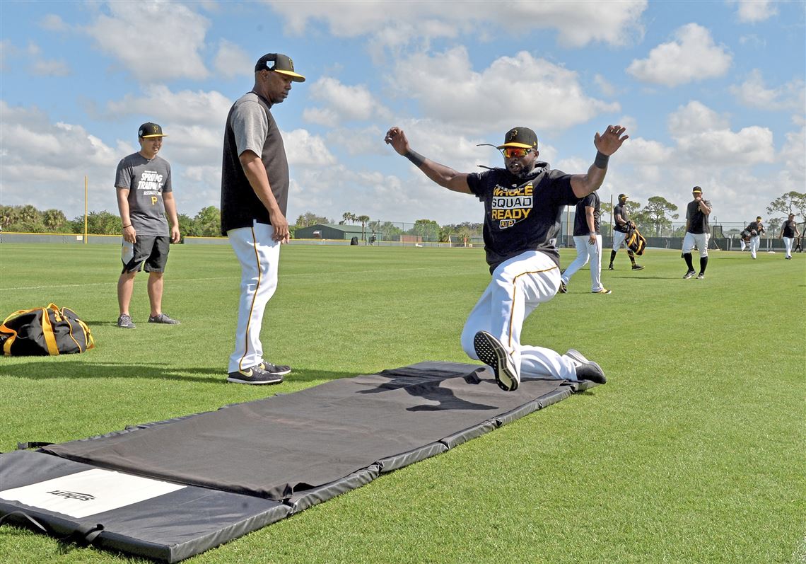 Pirates notes: Gregory Polanco to begin playing in rehabilitation games