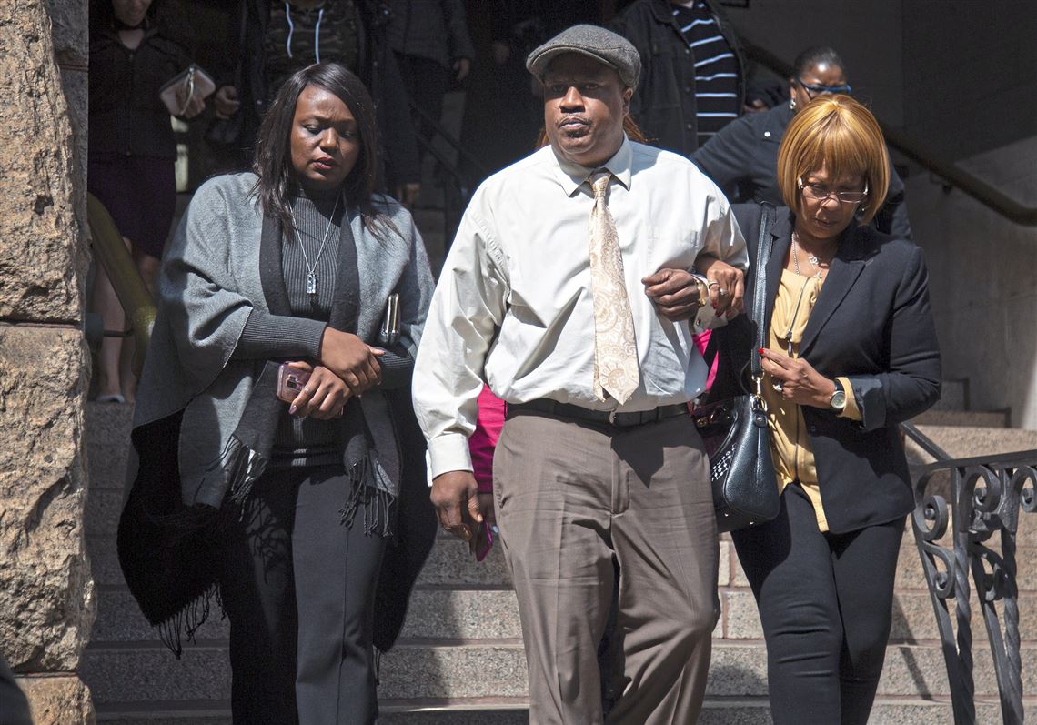 Day Two of Rosfeld trial: Witness says officer seemed shaken, near collapse after shooting