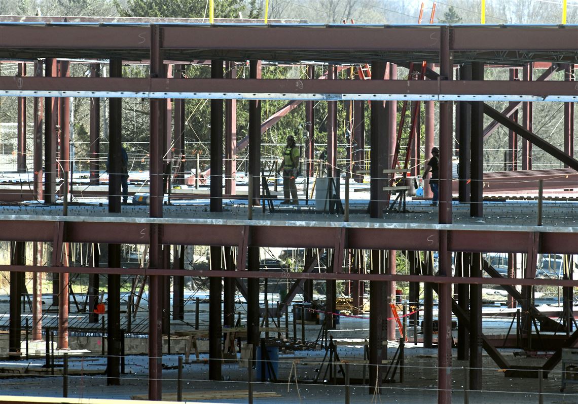 Peters school board considers options for elementary schools