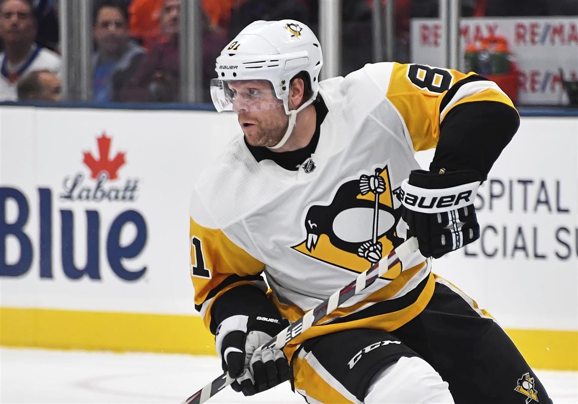Maple Leafs trade Phil Kessel to Pittsburgh Penguins