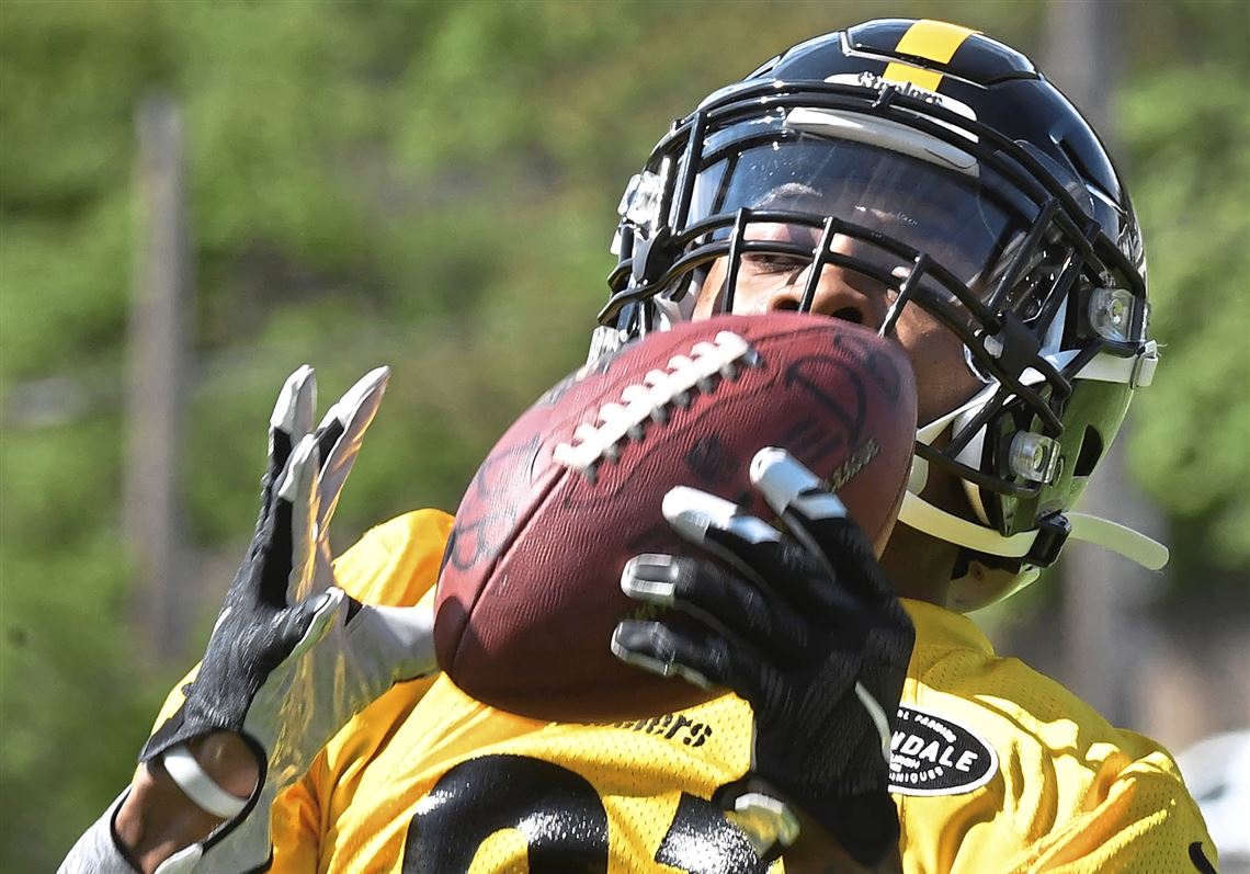 Steelers place cornerback on reserve/COVID-19 list 