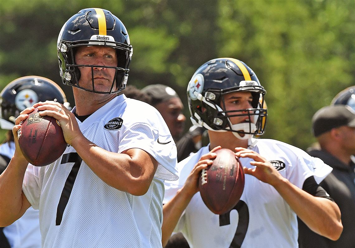 Odds: Mason Rudolph Favorite to be Steelers QB in 2022