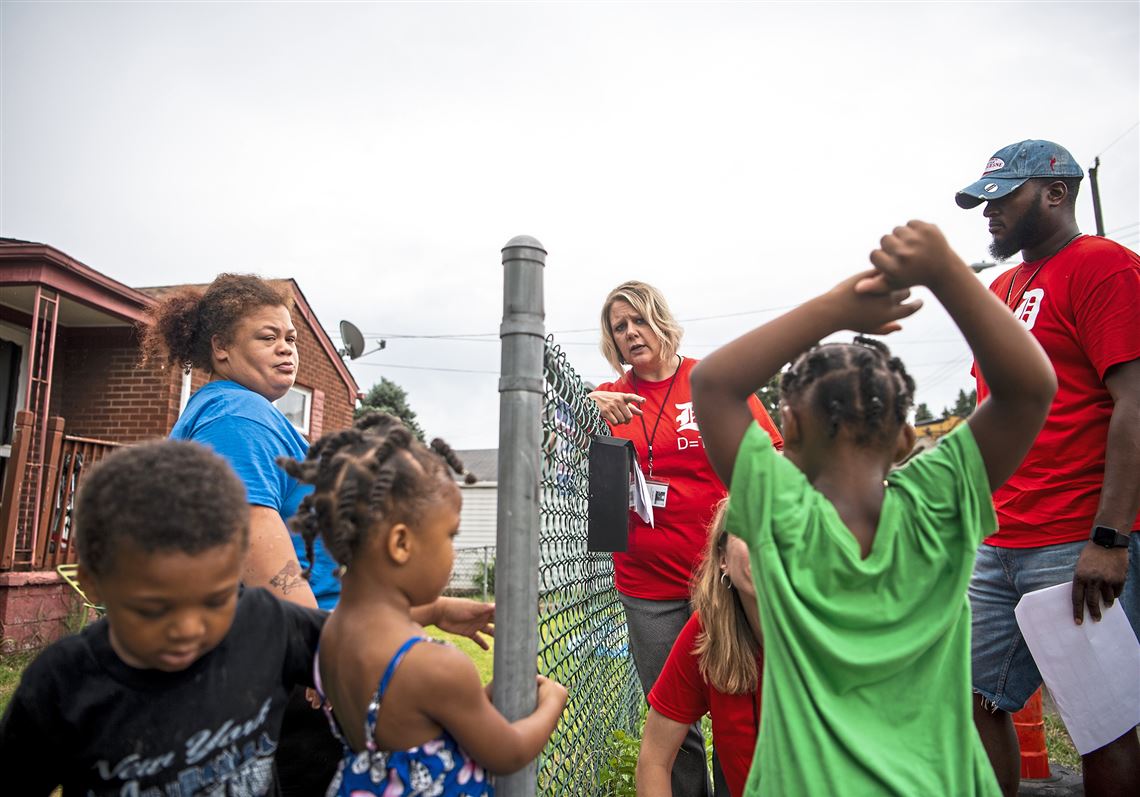 Duquesne, Pittsburgh districts go door-to-door to lure students back from charters