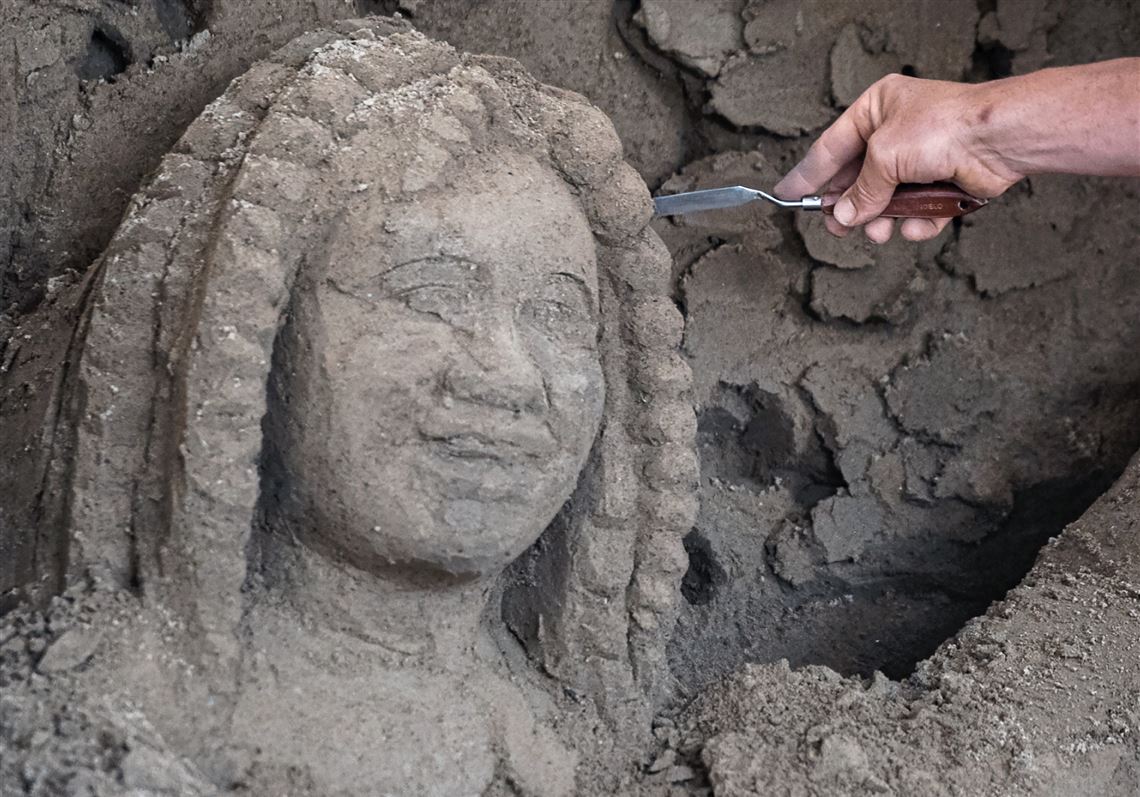 No Regatta? No problem for many enjoying a sunny weekend