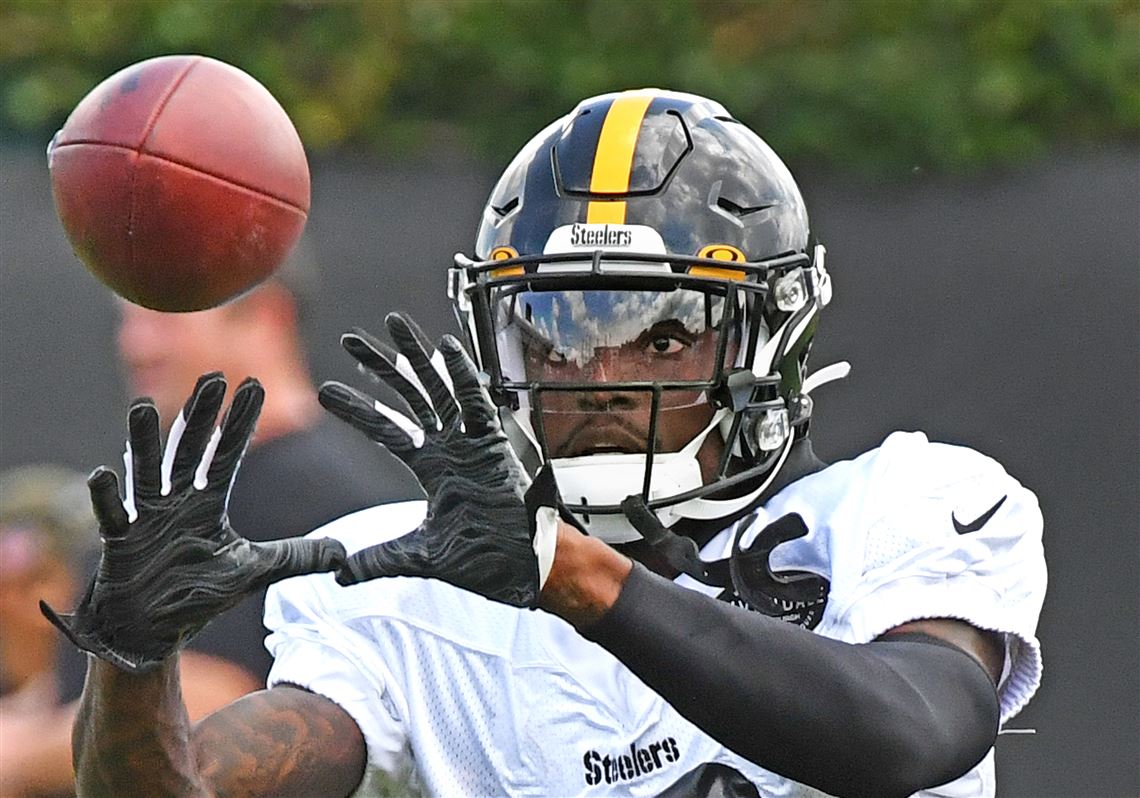 Does Steelers' history with rookie WRs bode well for Diontae Johnson?