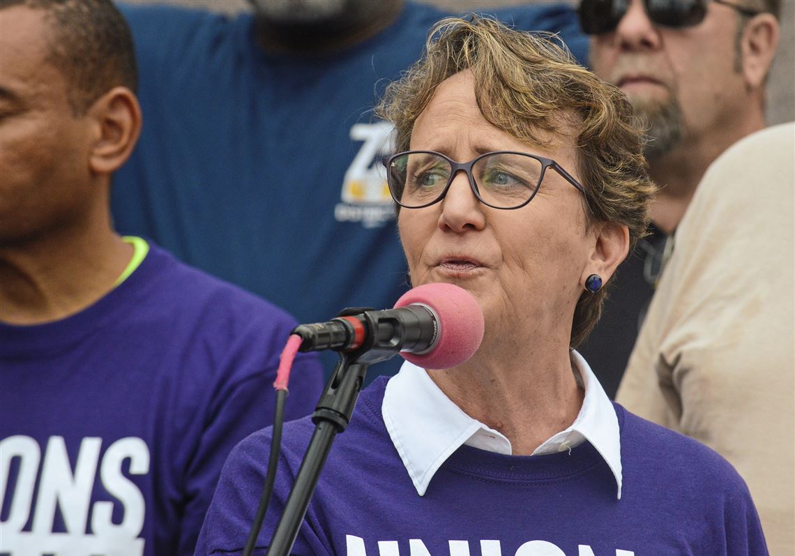 SEIU president rallies workers in Pittsburgh on Labor Day