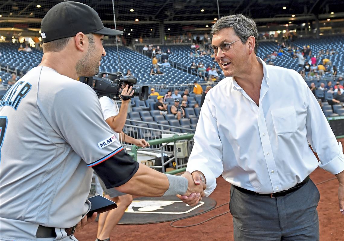 Pirates owner Nutting expects NL Central title