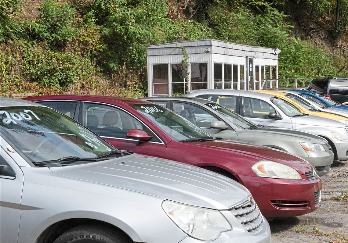 Car dealerships can now sell vehicles online following new state