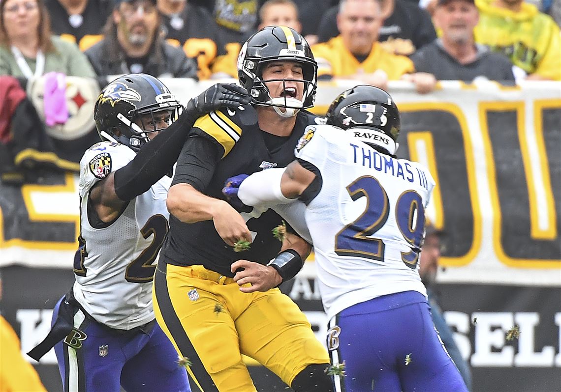 Steelers QB Mason Rudolph leaves with concussion